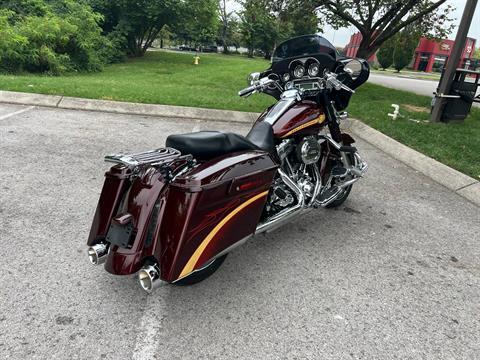 2010 Harley-Davidson CVO™ Street Glide® in Franklin, Tennessee - Photo 9