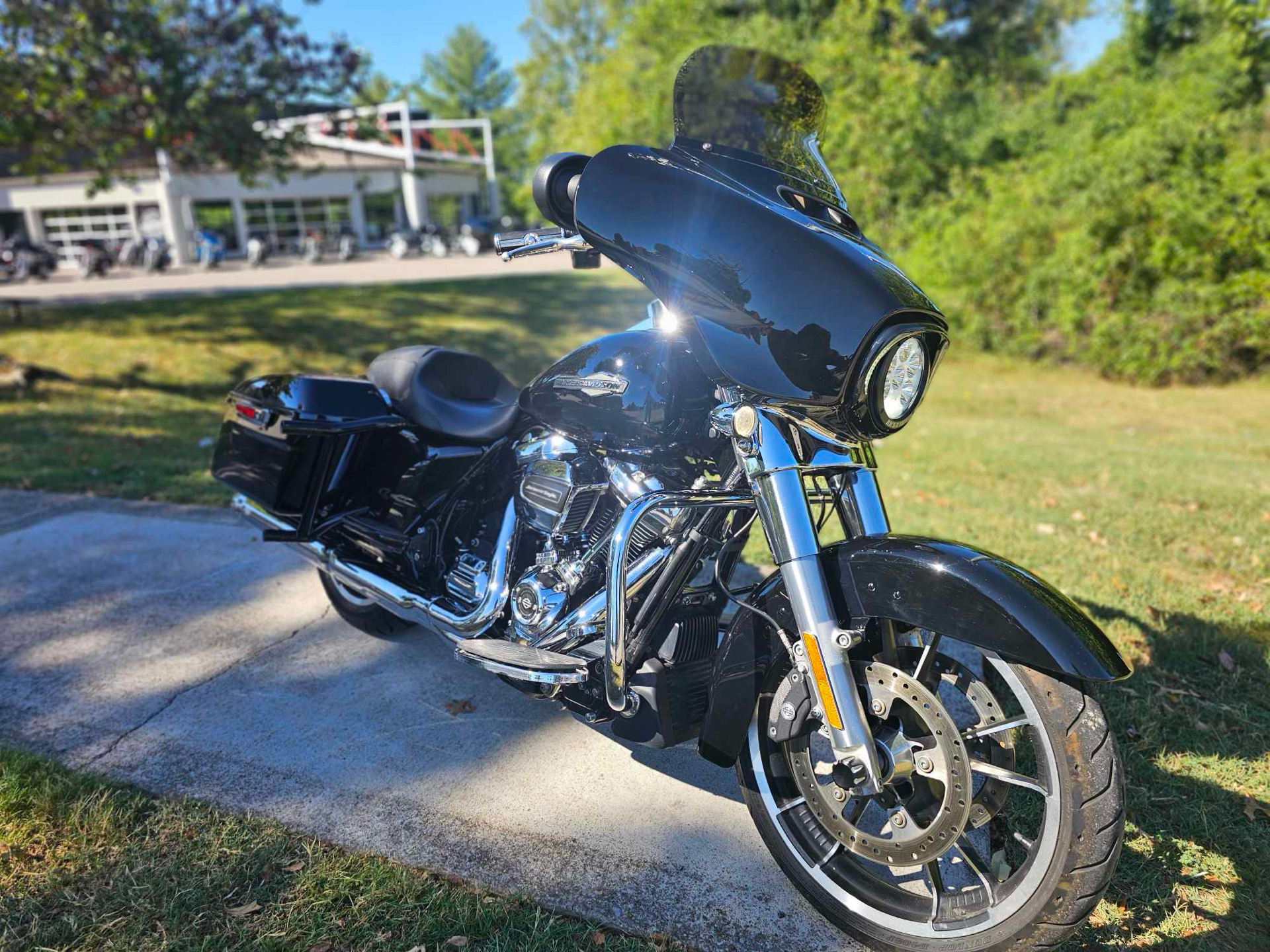 2021 Harley-Davidson Street Glide® in Franklin, Tennessee - Photo 3