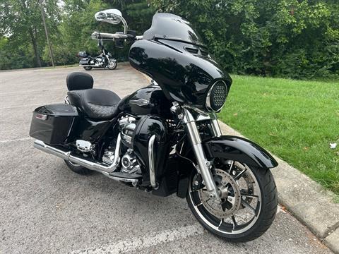 2021 Harley-Davidson Street Glide® in Franklin, Tennessee - Photo 4