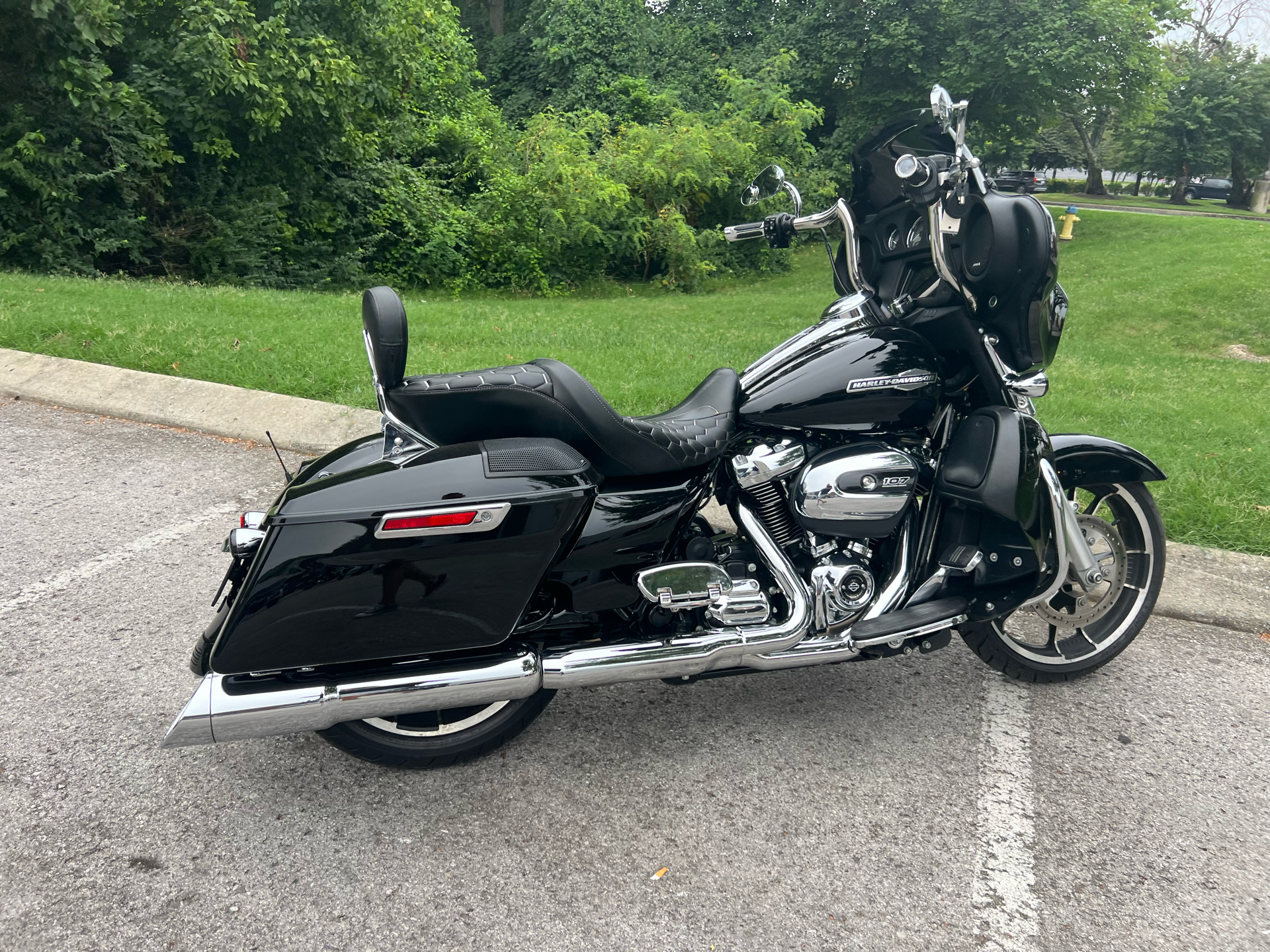 2021 Harley-Davidson Street Glide® in Franklin, Tennessee - Photo 10