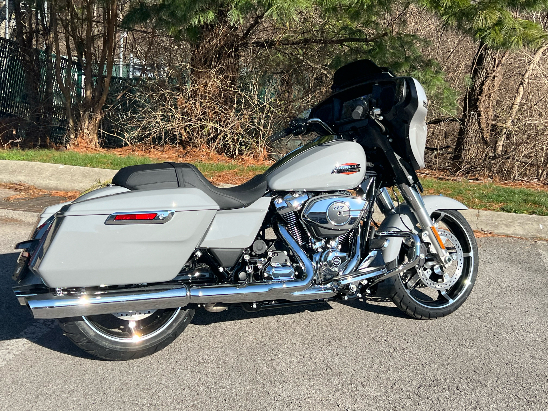 2024 Harley-Davidson Street Glide® in Franklin, Tennessee - Photo 14