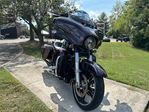 2017 Harley-Davidson Street Glide® Special in Franklin, Tennessee - Photo 12