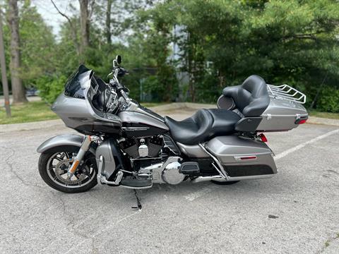2016 Harley-Davidson Road Glide® Ultra in Franklin, Tennessee - Photo 17