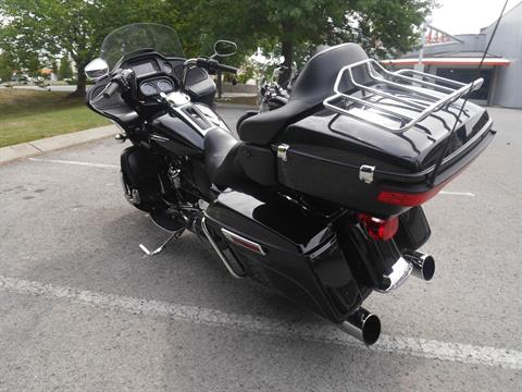2017 Harley-Davidson Road Glide® Ultra in Franklin, Tennessee - Photo 13