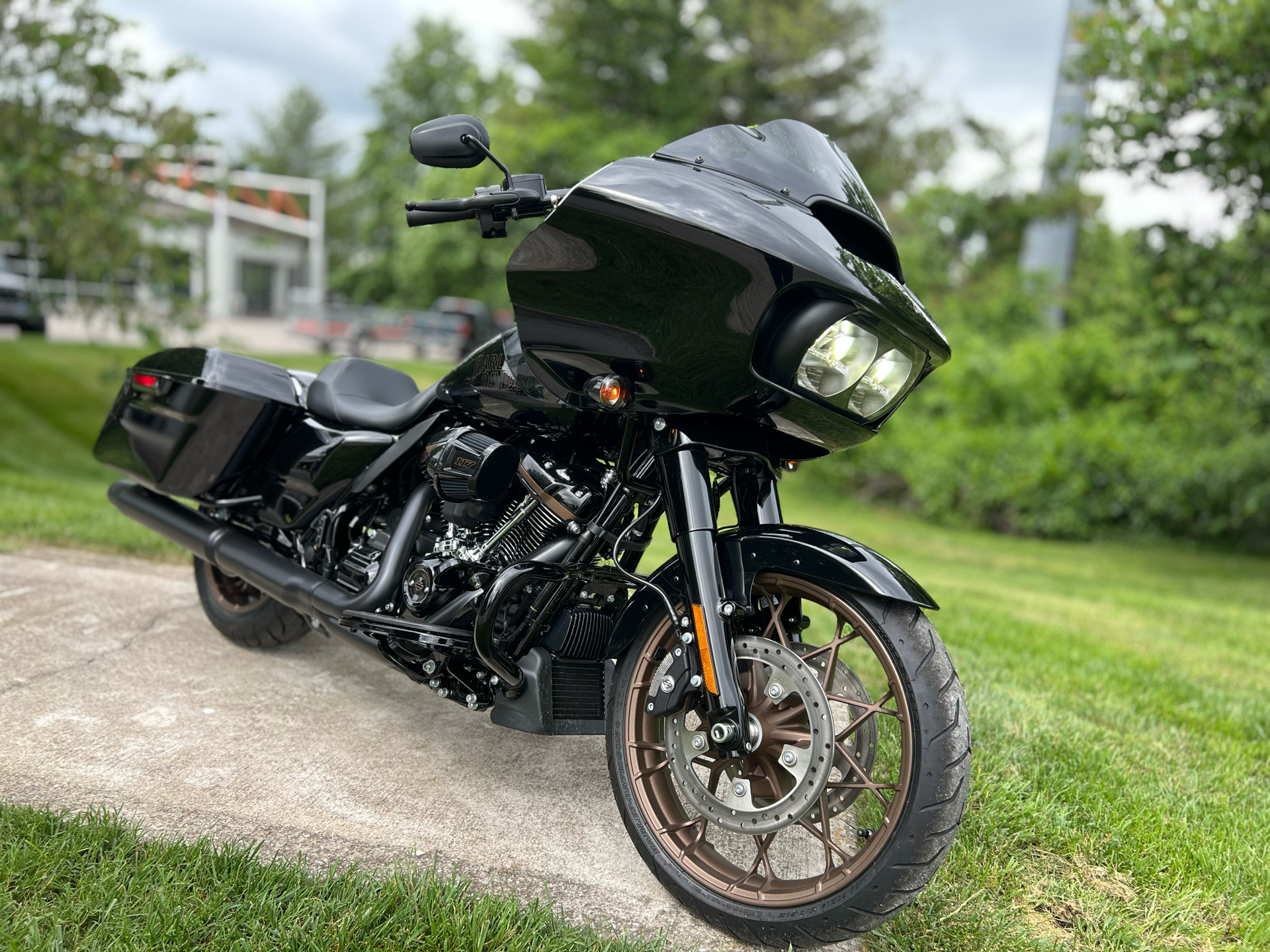 2023 Harley-Davidson Road Glide® ST in Franklin, Tennessee - Photo 11