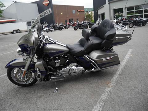 2017 Harley-Davidson CVO™ Limited in Franklin, Tennessee - Photo 21