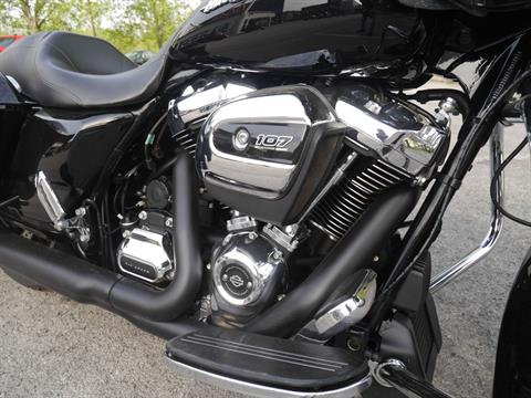 2019 Harley-Davidson Road Glide® in Franklin, Tennessee - Photo 2