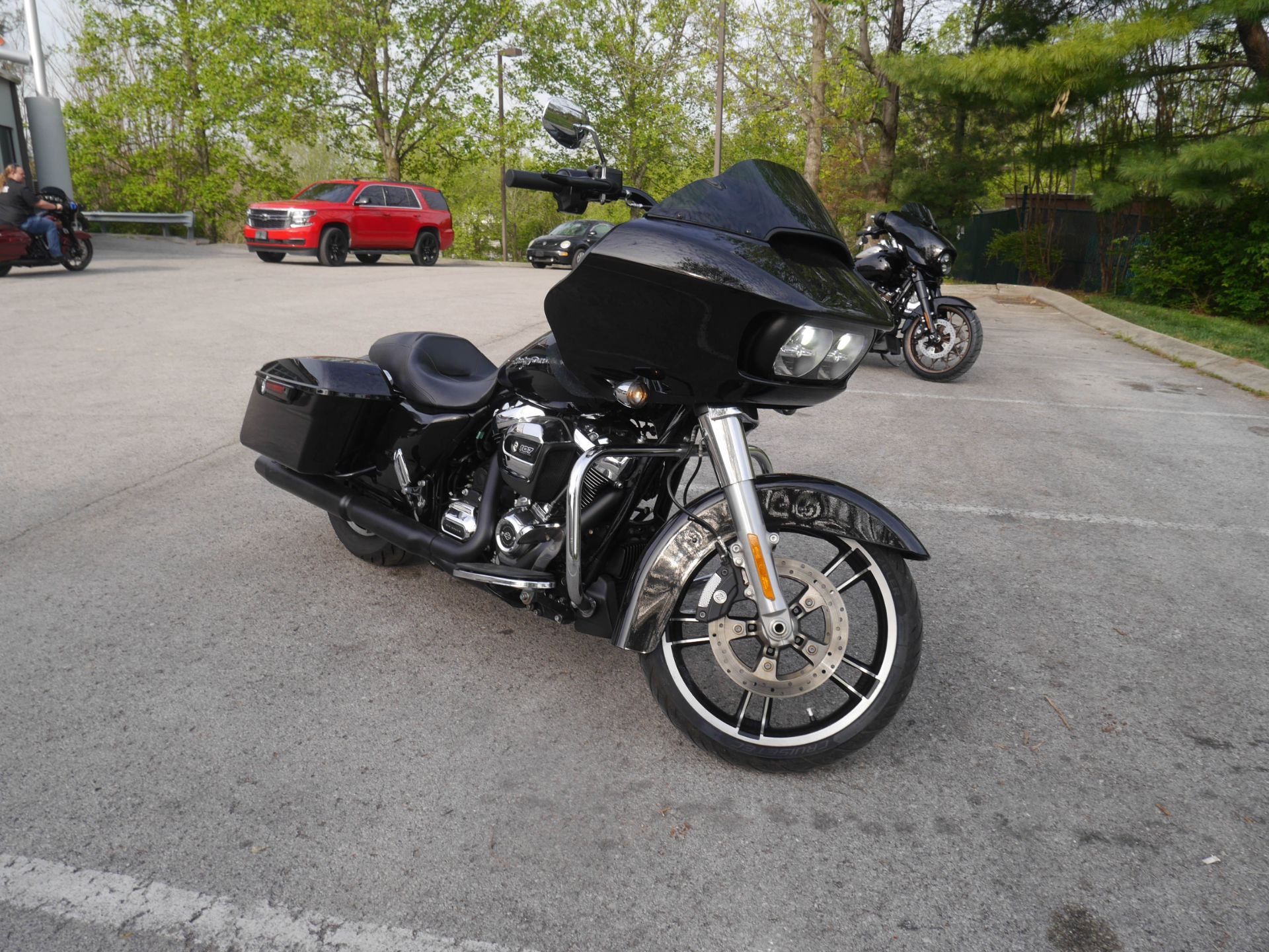 2019 Harley-Davidson Road Glide® in Franklin, Tennessee - Photo 4
