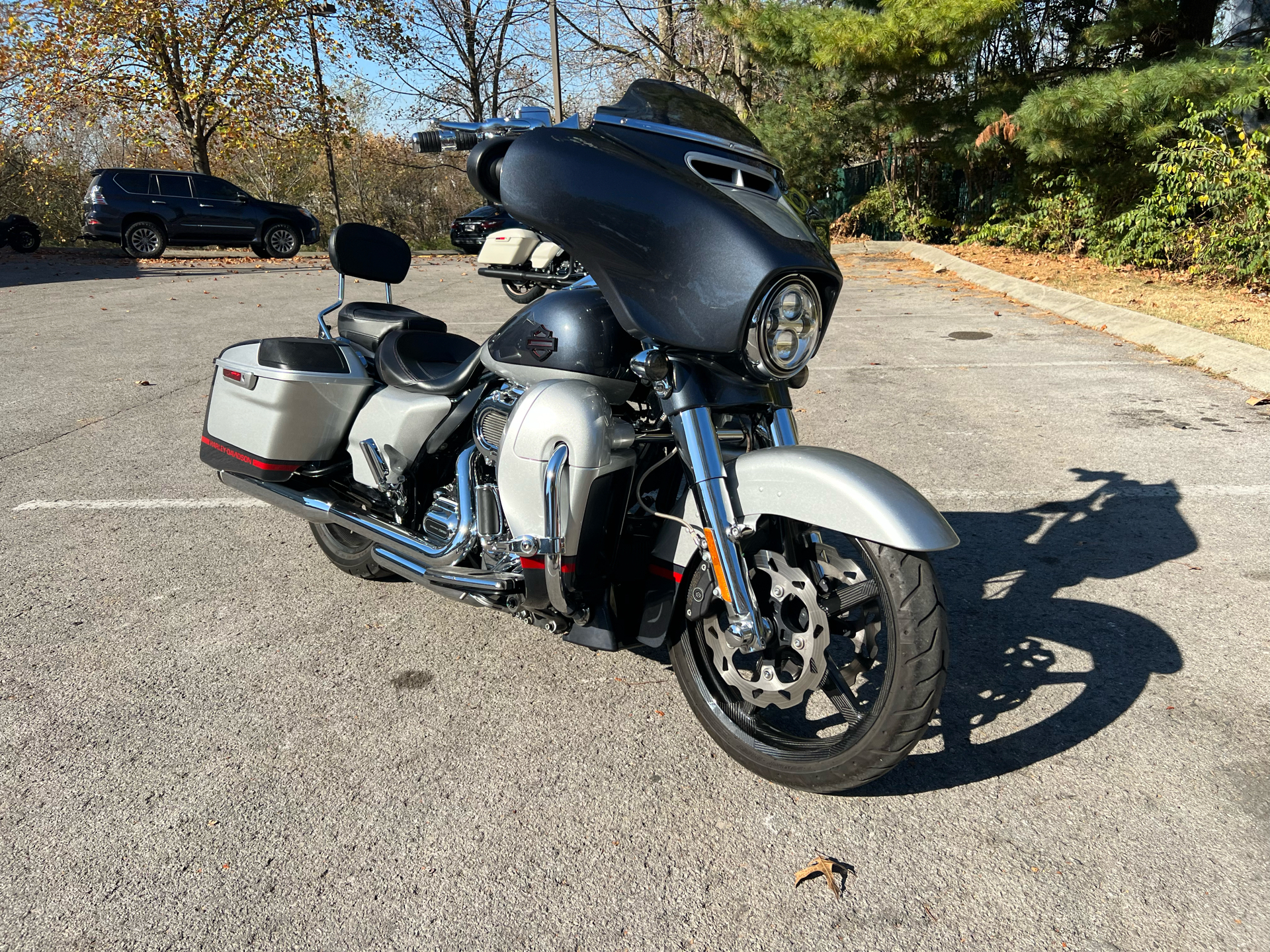 2019 Harley-Davidson CVO™ Street Glide® in Franklin, Tennessee - Photo 7