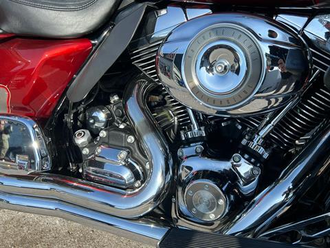 2009 Harley-Davidson Electra Glide® Classic in Franklin, Tennessee - Photo 2