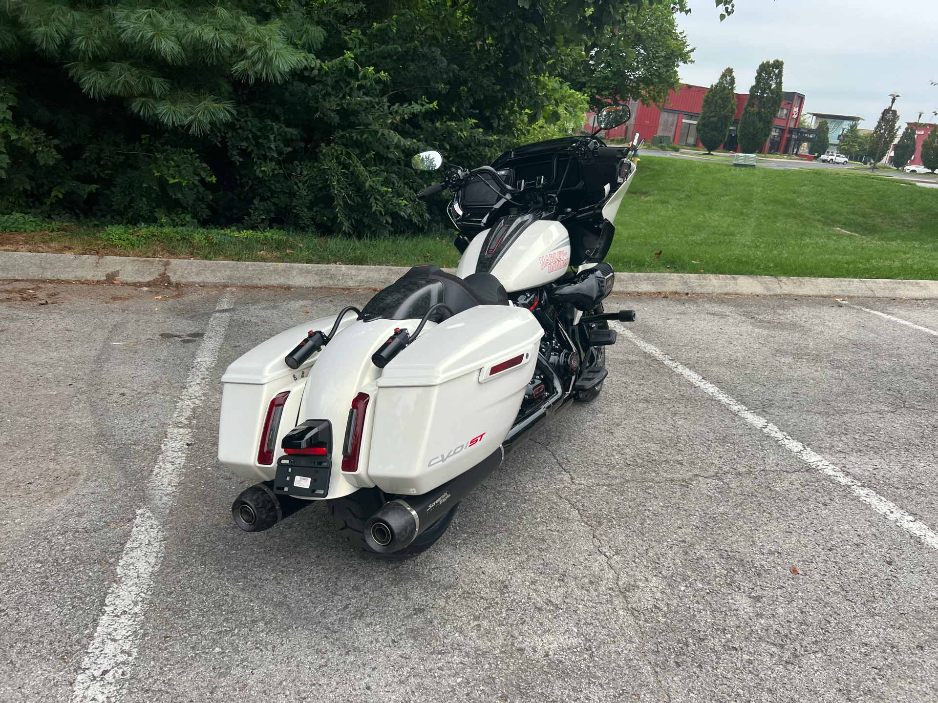 2024 Harley-Davidson CVO™ Road Glide® ST in Franklin, Tennessee - Photo 13