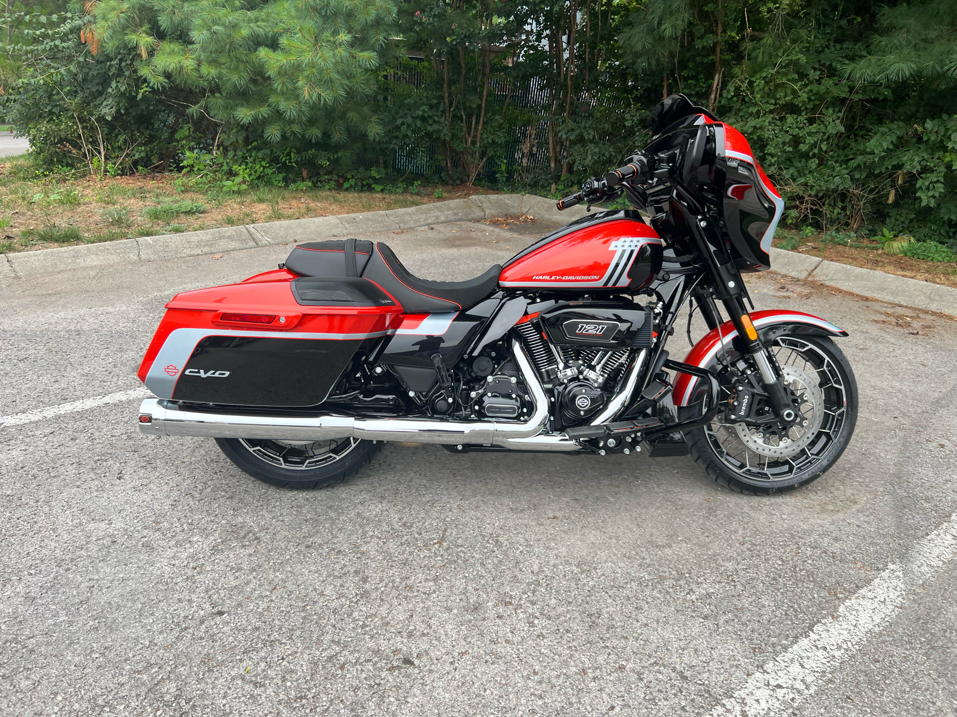 2024 Harley-Davidson CVO™ Street Glide® in Franklin, Tennessee - Photo 9