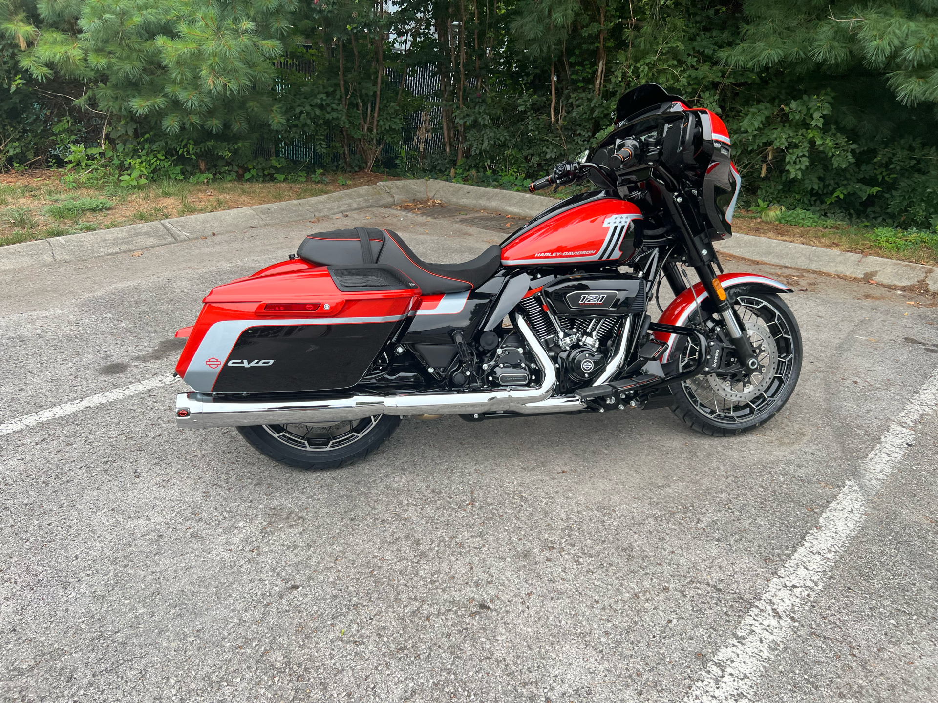 2024 Harley-Davidson CVO™ Street Glide® in Franklin, Tennessee - Photo 10