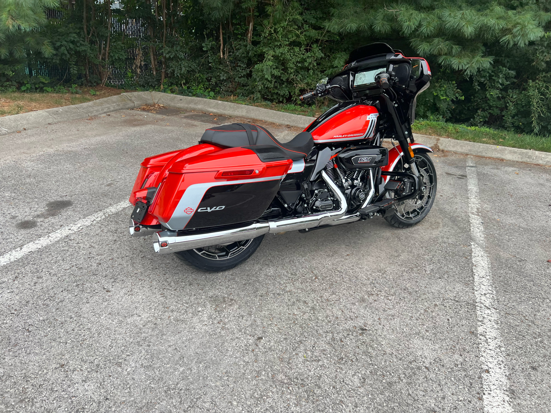 2024 Harley-Davidson CVO™ Street Glide® in Franklin, Tennessee - Photo 12