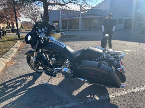 2016 Harley-Davidson Street Glide® Special in Franklin, Tennessee - Photo 17