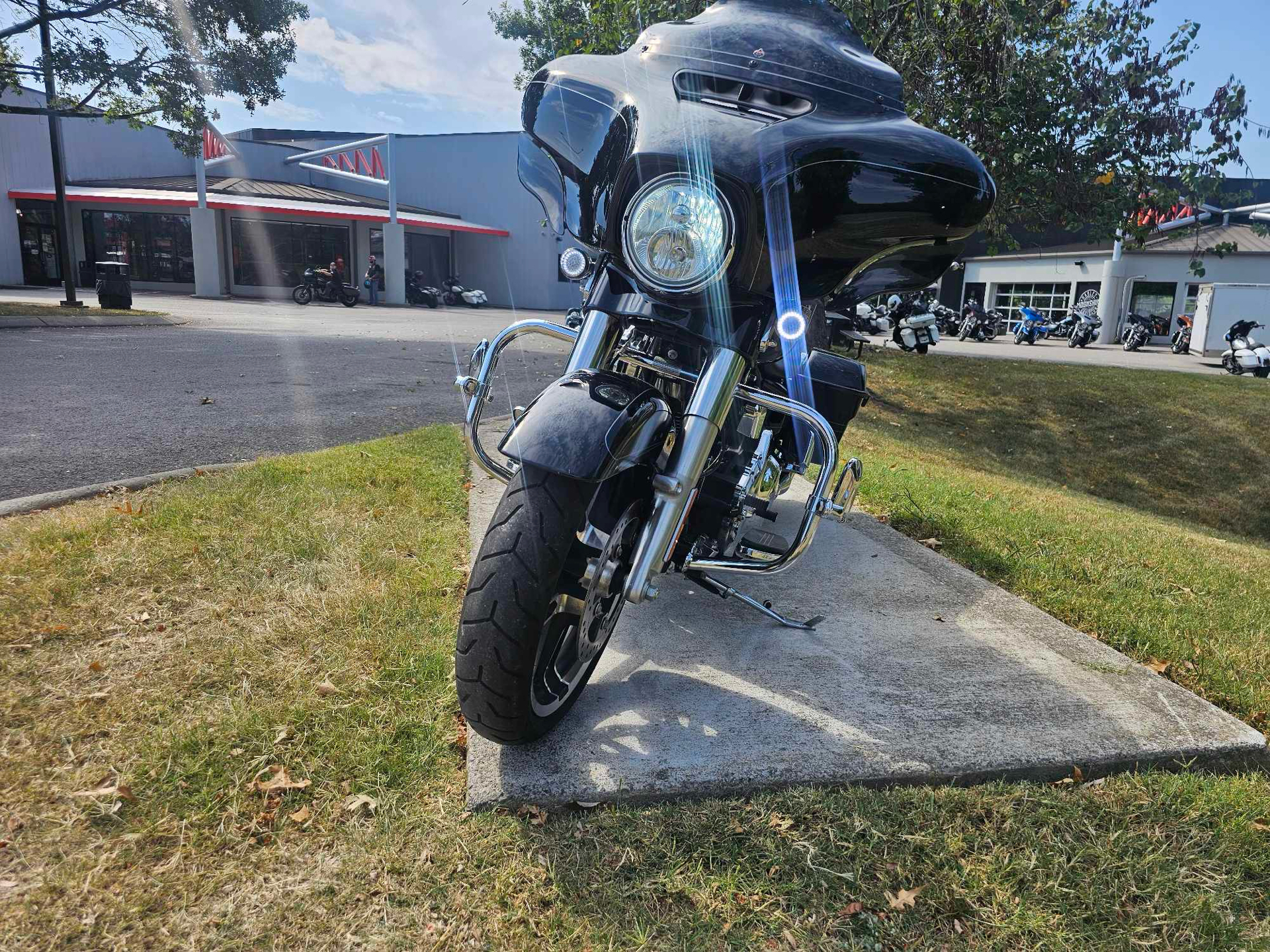 2016 Harley-Davidson Street Glide® Special in Franklin, Tennessee - Photo 4