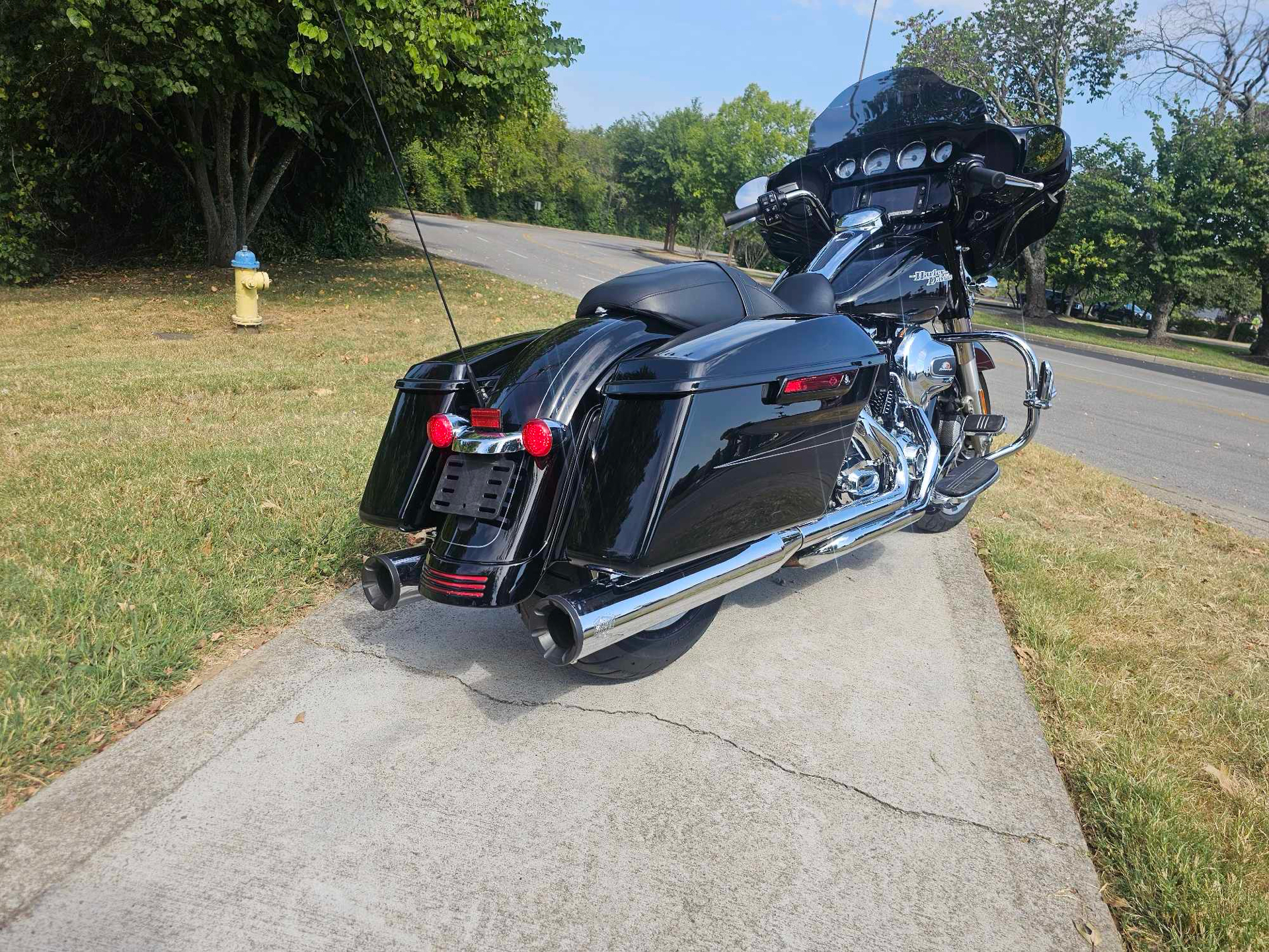 2016 Harley-Davidson Street Glide® Special in Franklin, Tennessee - Photo 6