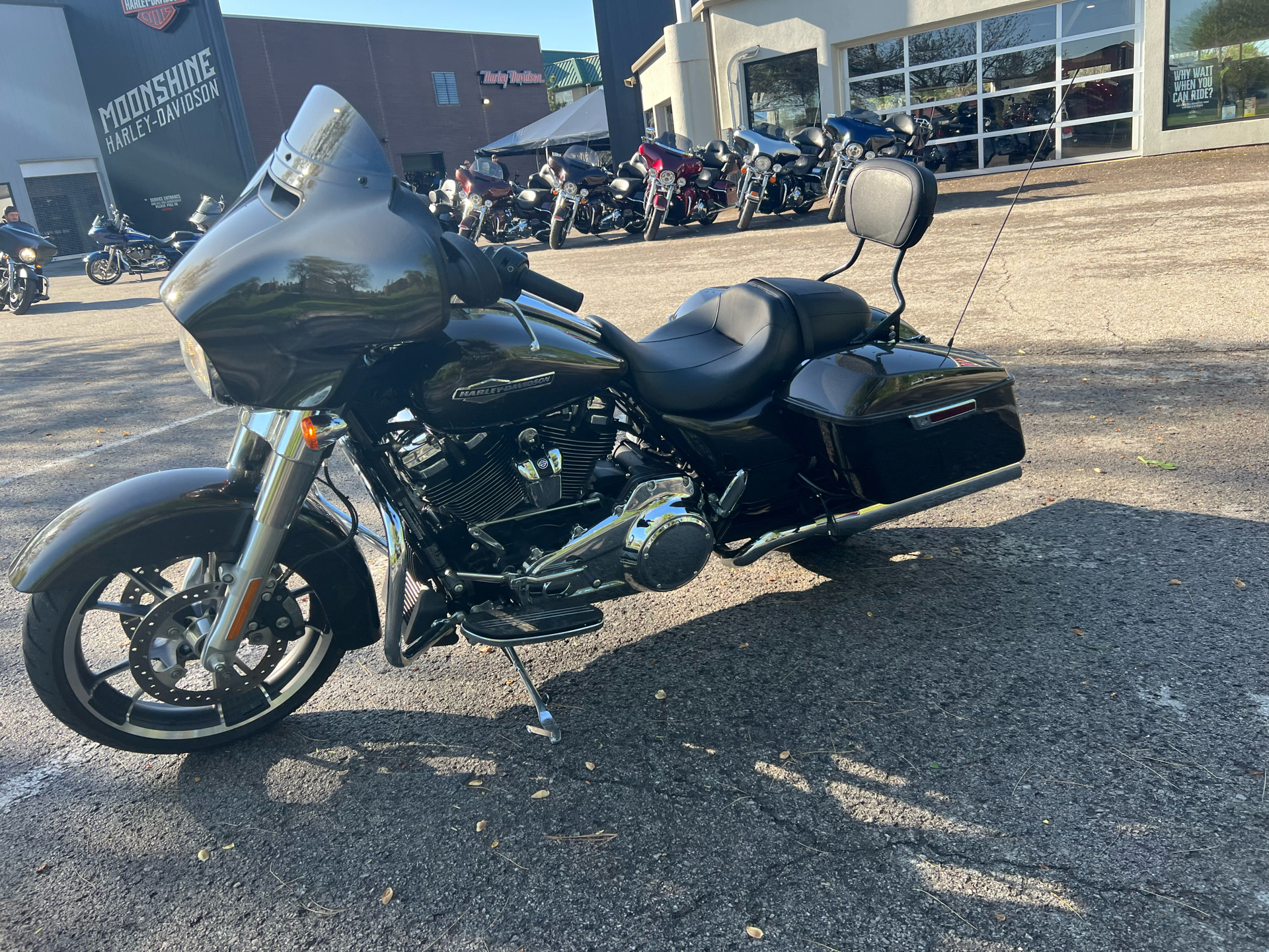2021 Harley-Davidson Street Glide® in Franklin, Tennessee - Photo 27