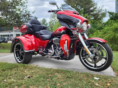 2021 Harley-Davidson CVO™ Tri Glide® in Franklin, Tennessee - Photo 3