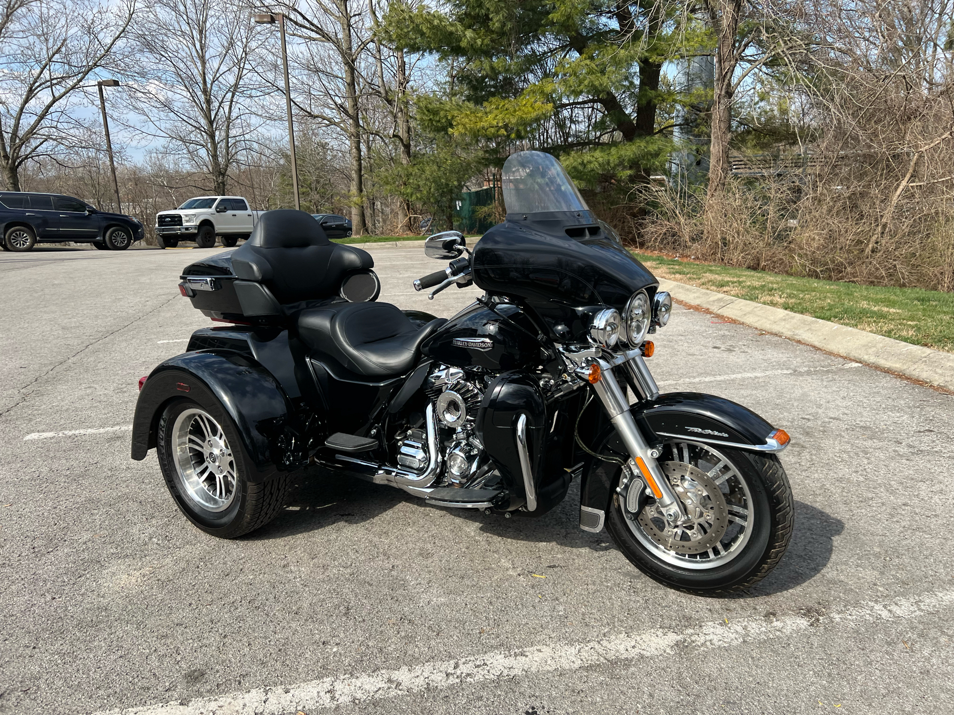2018 Harley-Davidson Tri Glide® Ultra in Franklin, Tennessee - Photo 7