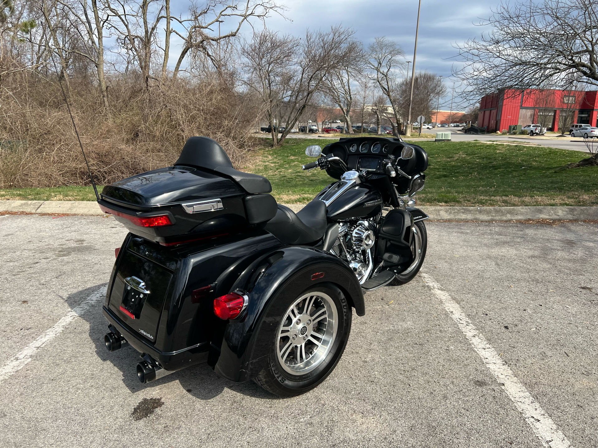 2018 Harley-Davidson Tri Glide® Ultra in Franklin, Tennessee - Photo 16