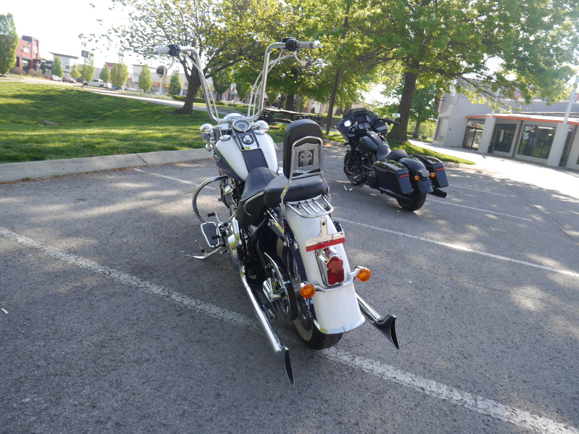 2015 Harley-Davidson Softail® Deluxe in Franklin, Tennessee - Photo 17
