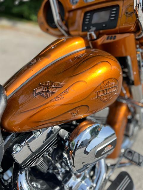 2014 Harley-Davidson Street Glide® in Franklin, Tennessee - Photo 6
