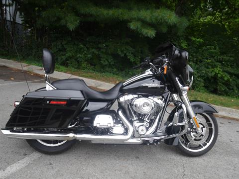 2013 Harley-Davidson Street Glide® in Franklin, Tennessee - Photo 10