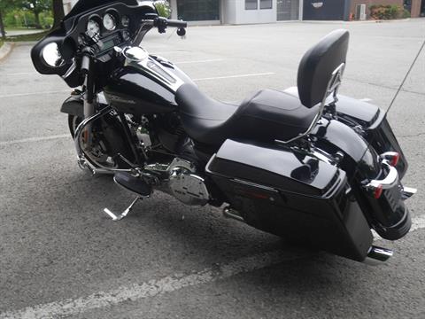 2013 Harley-Davidson Street Glide® in Franklin, Tennessee - Photo 22