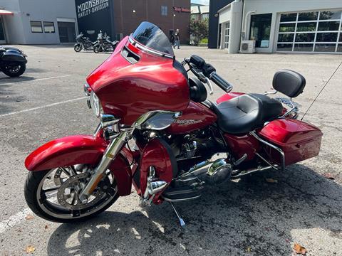 2018 Harley-Davidson Street Glide® in Franklin, Tennessee - Photo 18