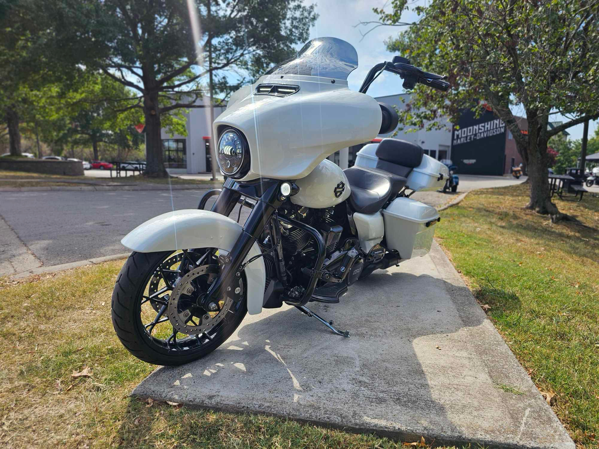 2020 Harley-Davidson Street Glide® Special in Franklin, Tennessee - Photo 6