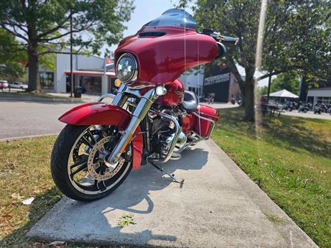 2019 Harley-Davidson Street Glide® in Franklin, Tennessee - Photo 6