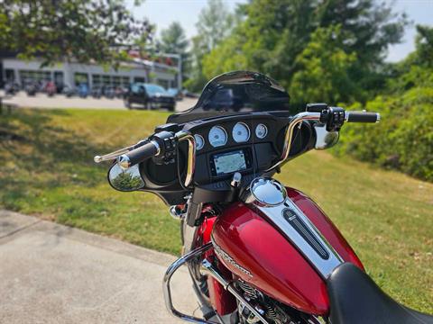 2019 Harley-Davidson Street Glide® in Franklin, Tennessee - Photo 16