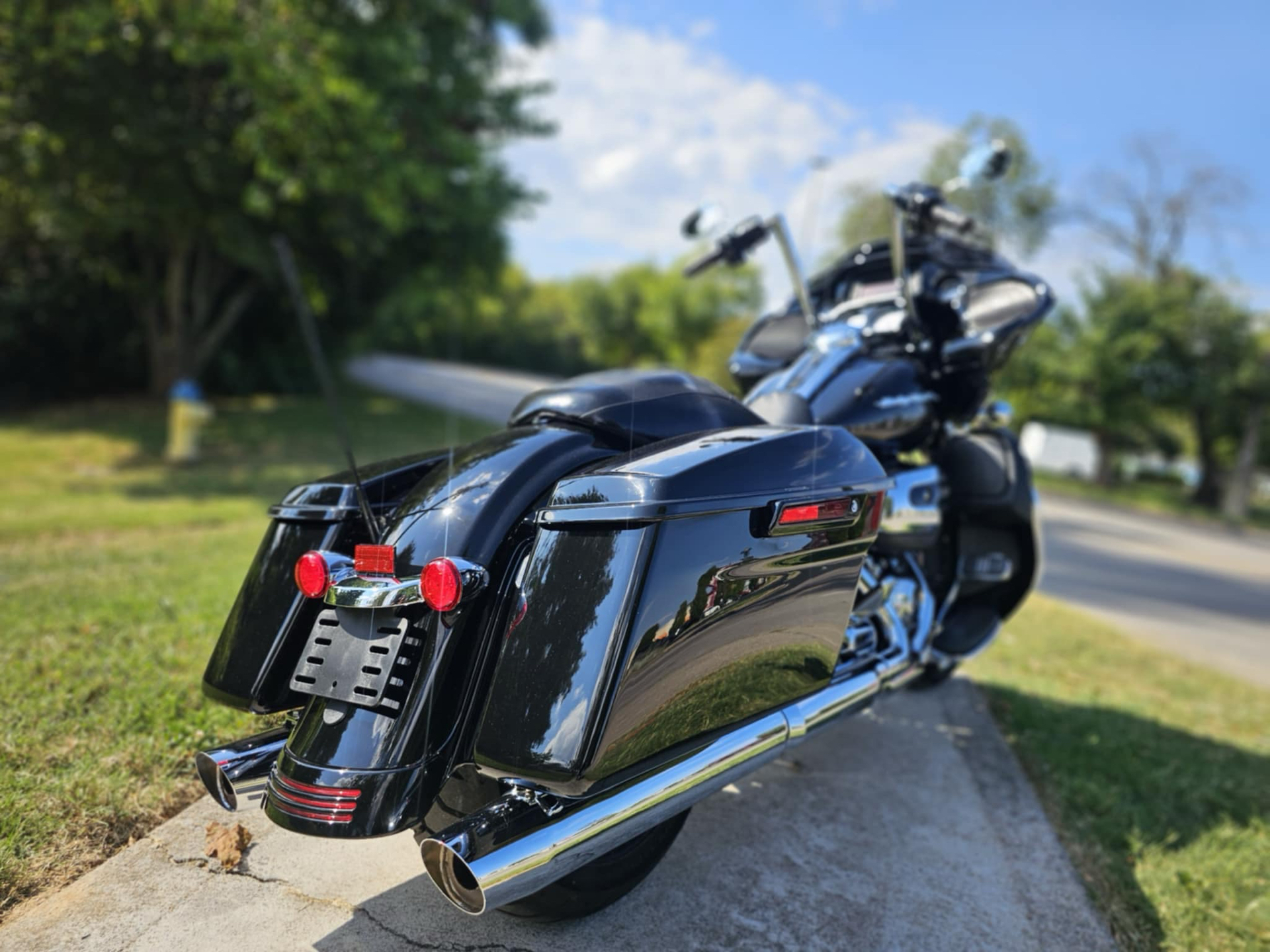 2017 Harley-Davidson Road Glide® Special in Franklin, Tennessee - Photo 4