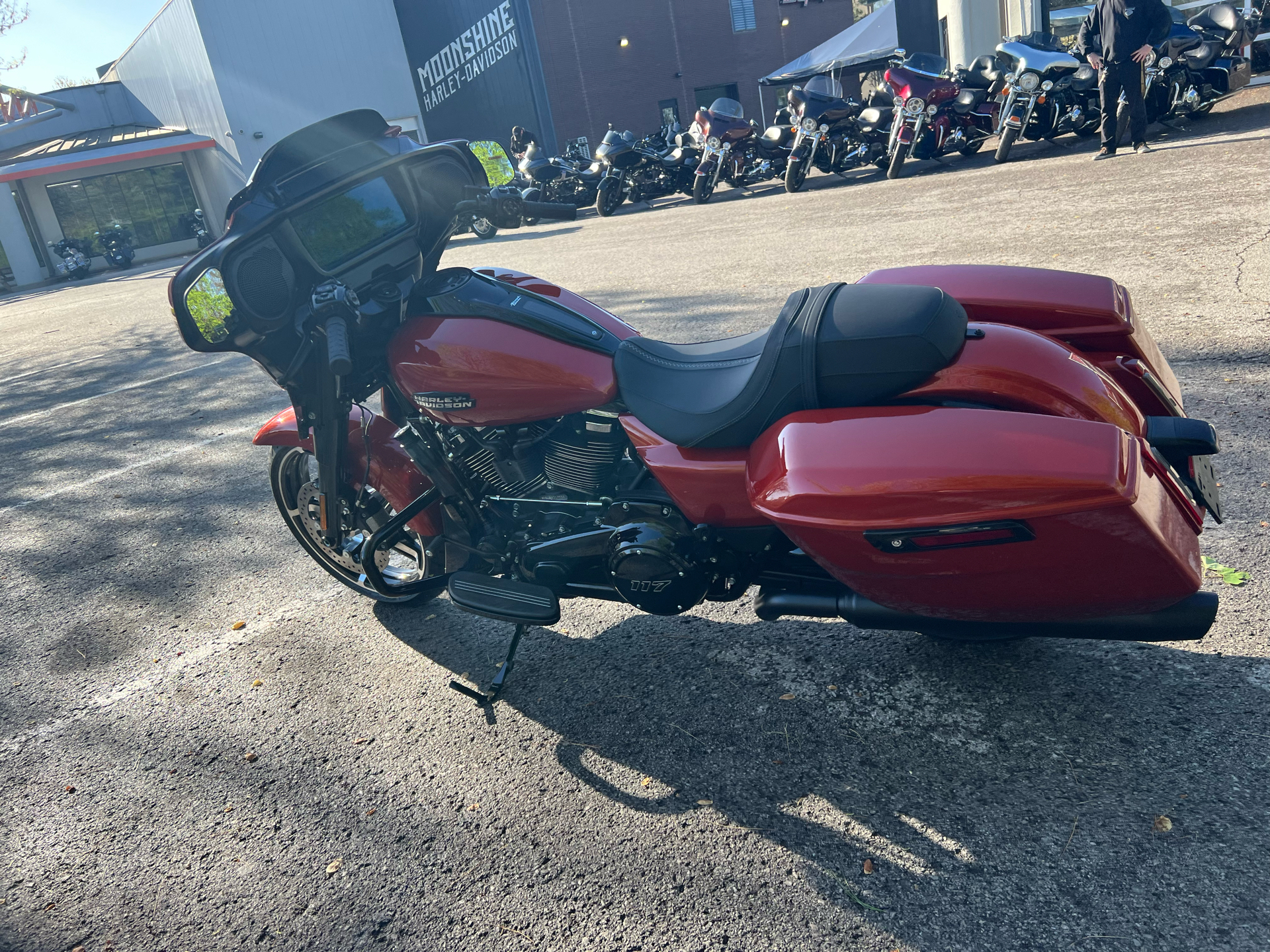 2024 Harley-Davidson Street Glide® in Franklin, Tennessee - Photo 25
