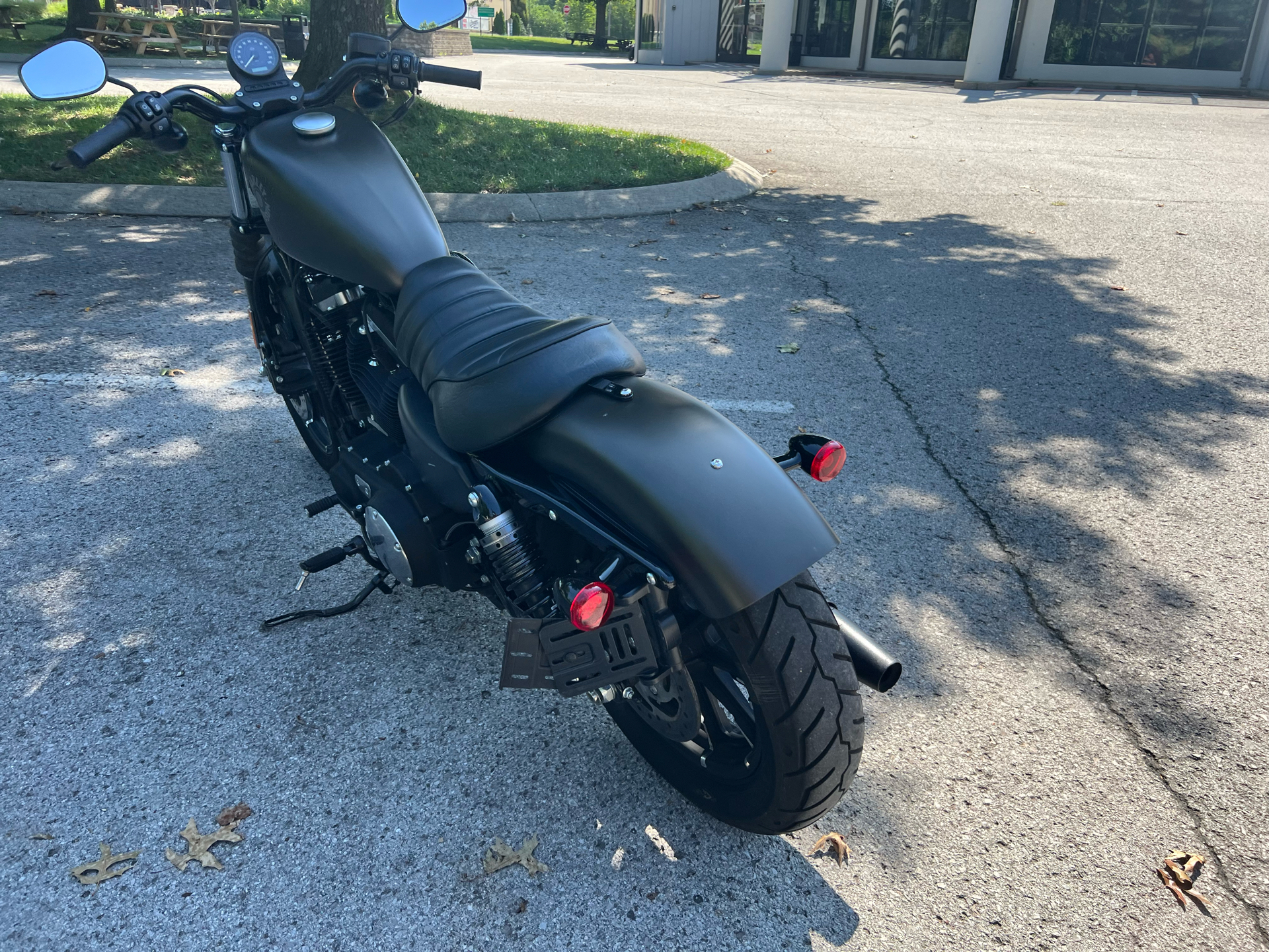 2021 Harley-Davidson Iron 883™ in Franklin, Tennessee - Photo 16