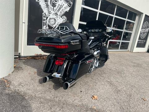 2018 Harley-Davidson Electra Glide® Ultra Classic® in Franklin, Tennessee - Photo 10