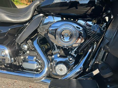 2013 Harley-Davidson Road Glide® Ultra in Franklin, Tennessee - Photo 2