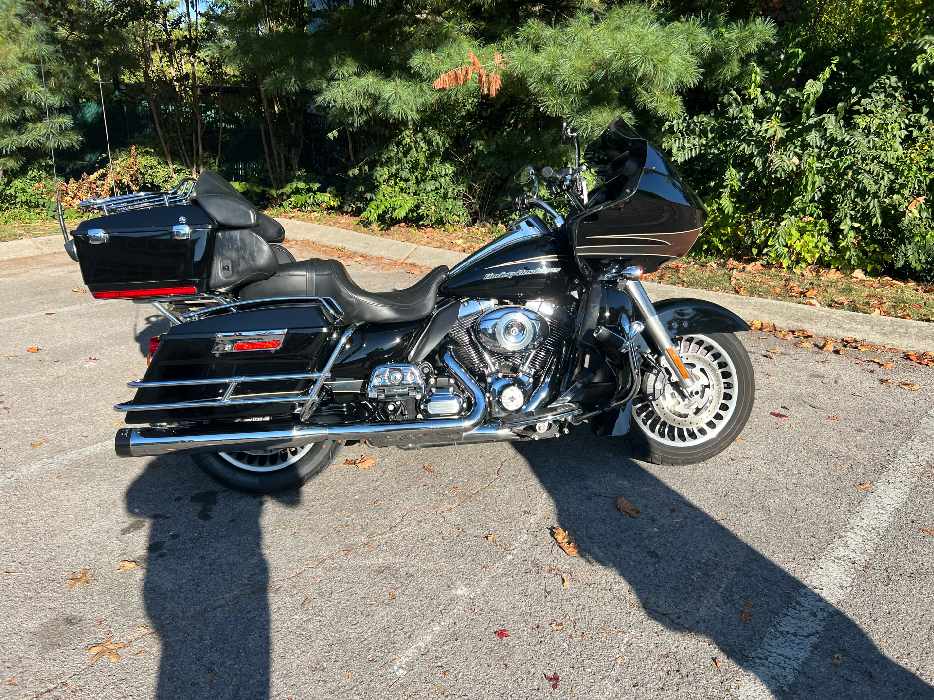 2013 Harley-Davidson Road Glide® Ultra in Franklin, Tennessee - Photo 8