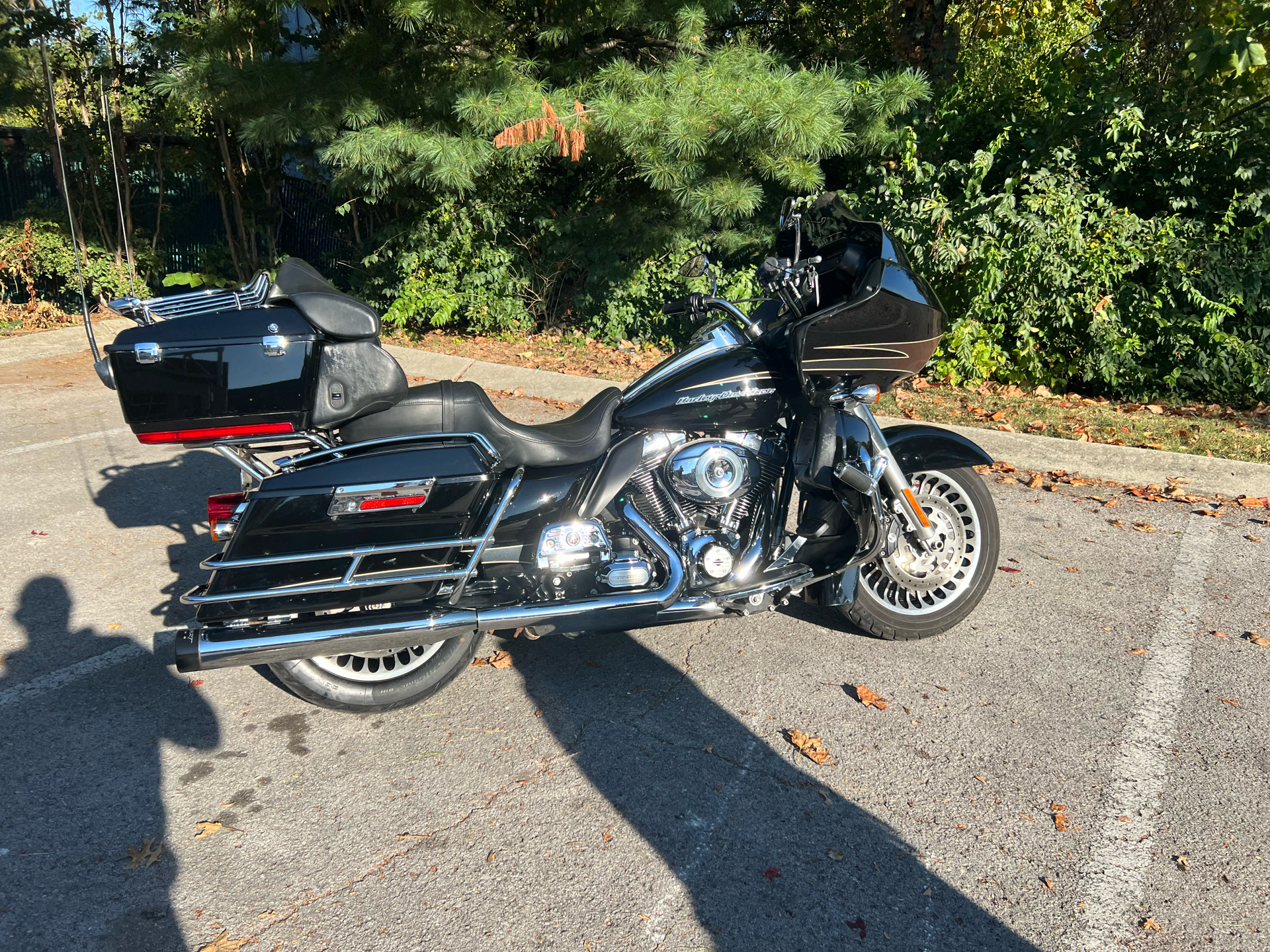 2013 Harley-Davidson Road Glide® Ultra in Franklin, Tennessee - Photo 9