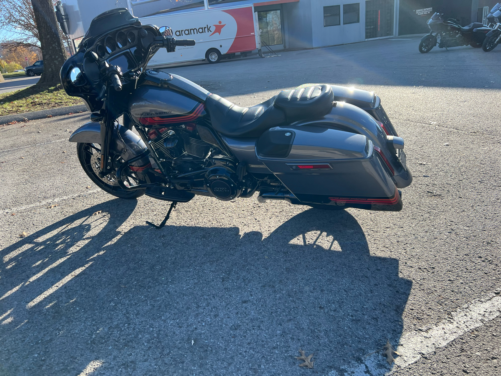 2020 Harley-Davidson CVO™ Street Glide® in Franklin, Tennessee - Photo 17