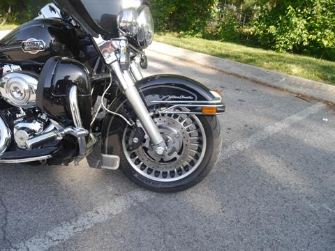 2012 Harley-Davidson Ultra Classic® Electra Glide® in Franklin, Tennessee - Photo 3