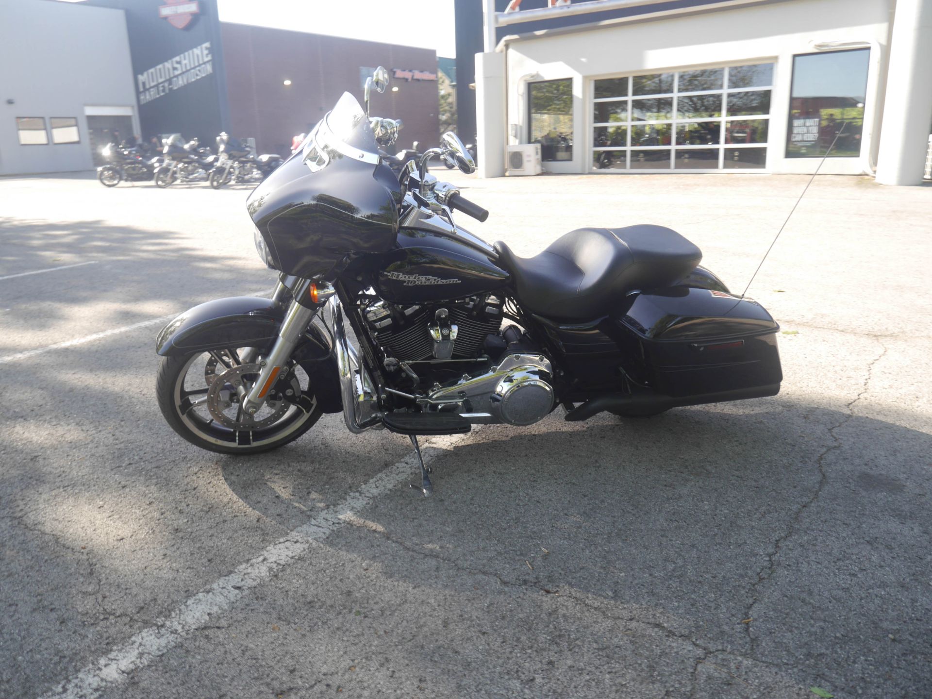 2017 Harley-Davidson Street Glide® Special in Franklin, Tennessee - Photo 26