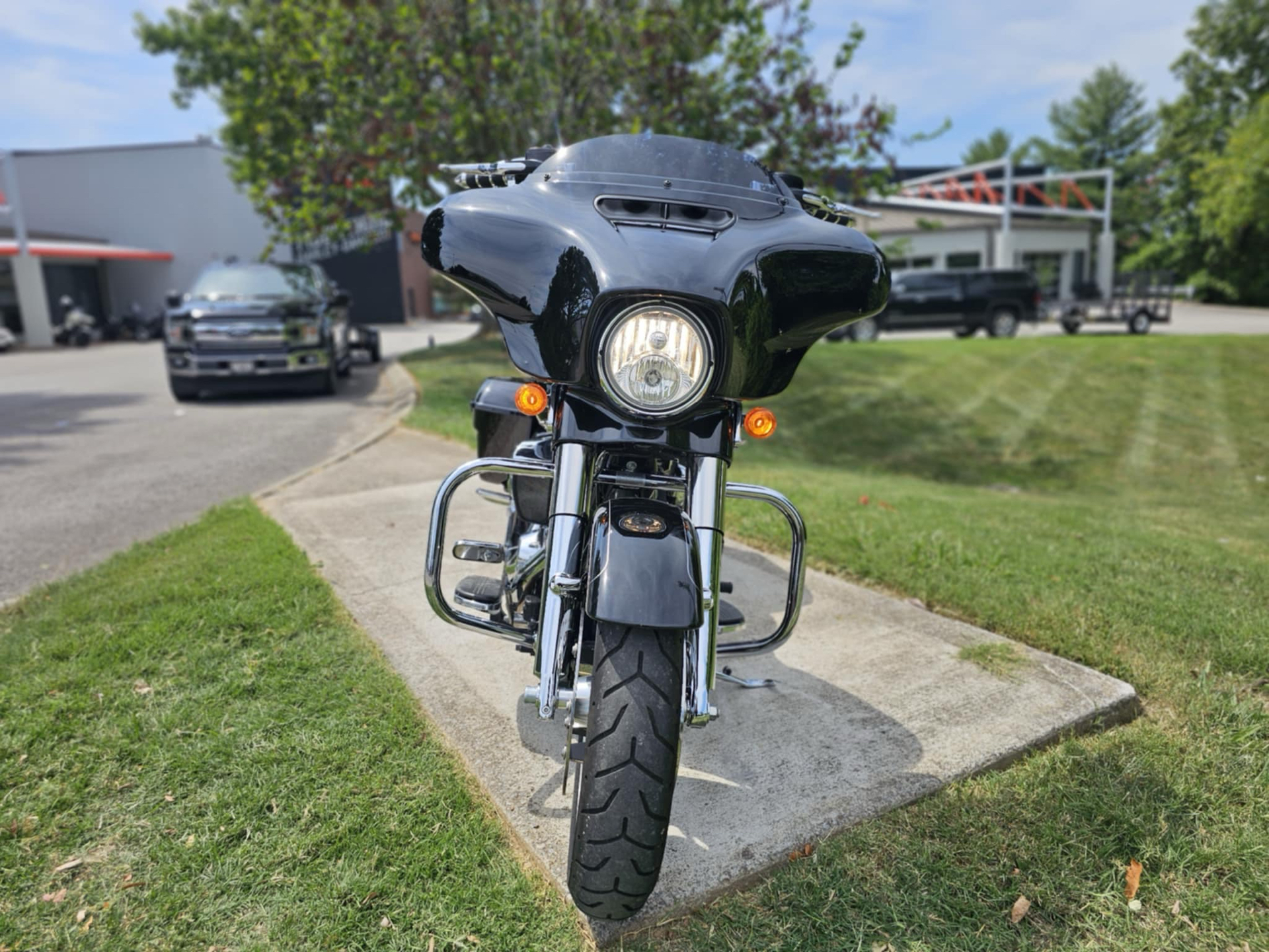 2017 Harley-Davidson Street Glide® Special in Franklin, Tennessee - Photo 4