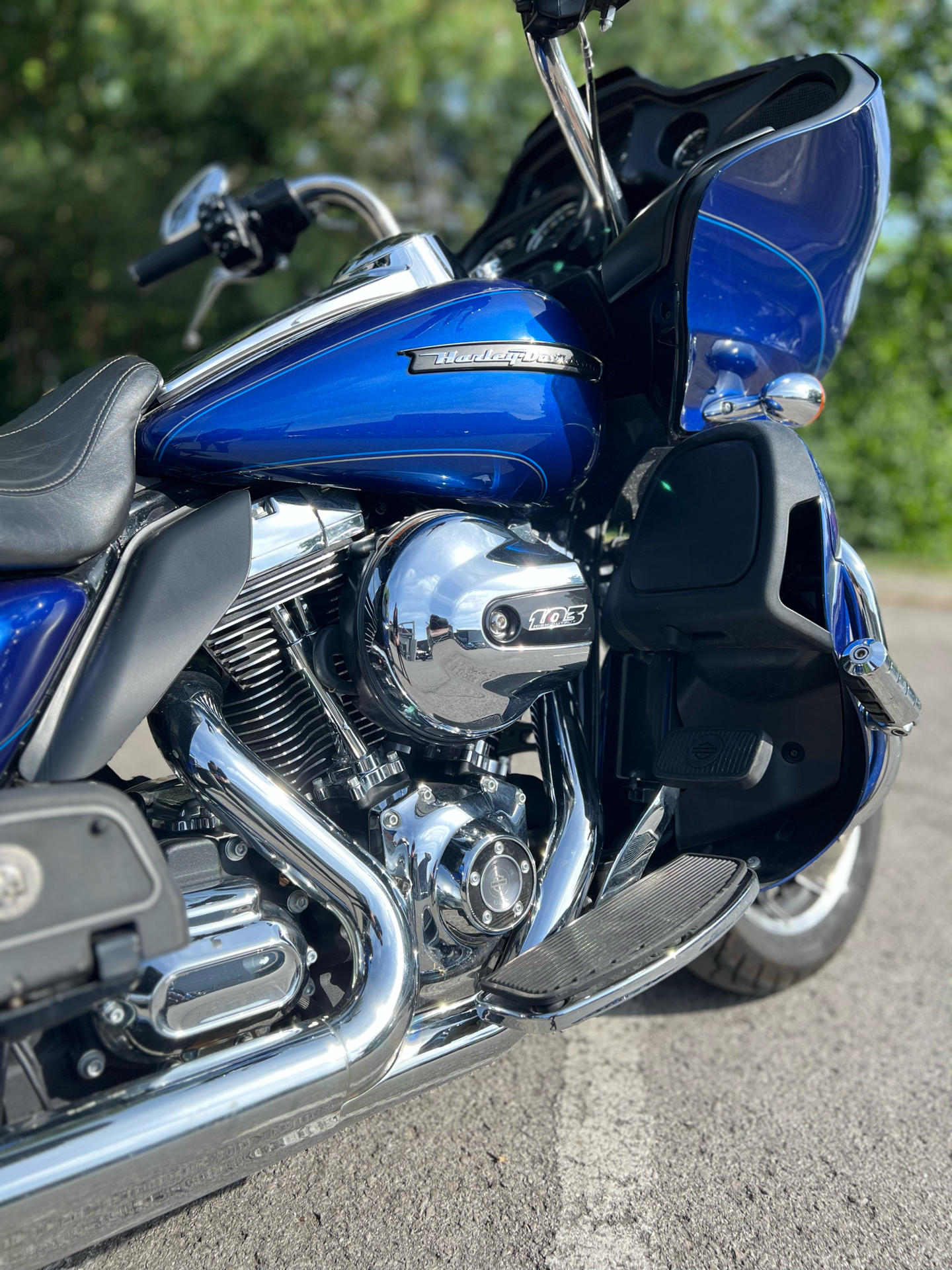 2016 Harley-Davidson Road Glide® Ultra in Franklin, Tennessee - Photo 5