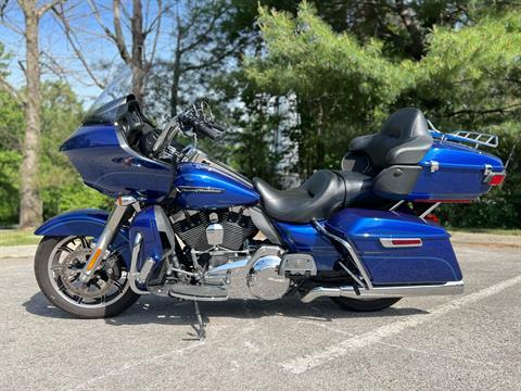 2016 Harley-Davidson Road Glide® Ultra in Franklin, Tennessee - Photo 16