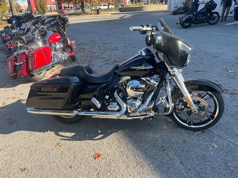 2015 Harley-Davidson Street Glide® in Franklin, Tennessee - Photo 1