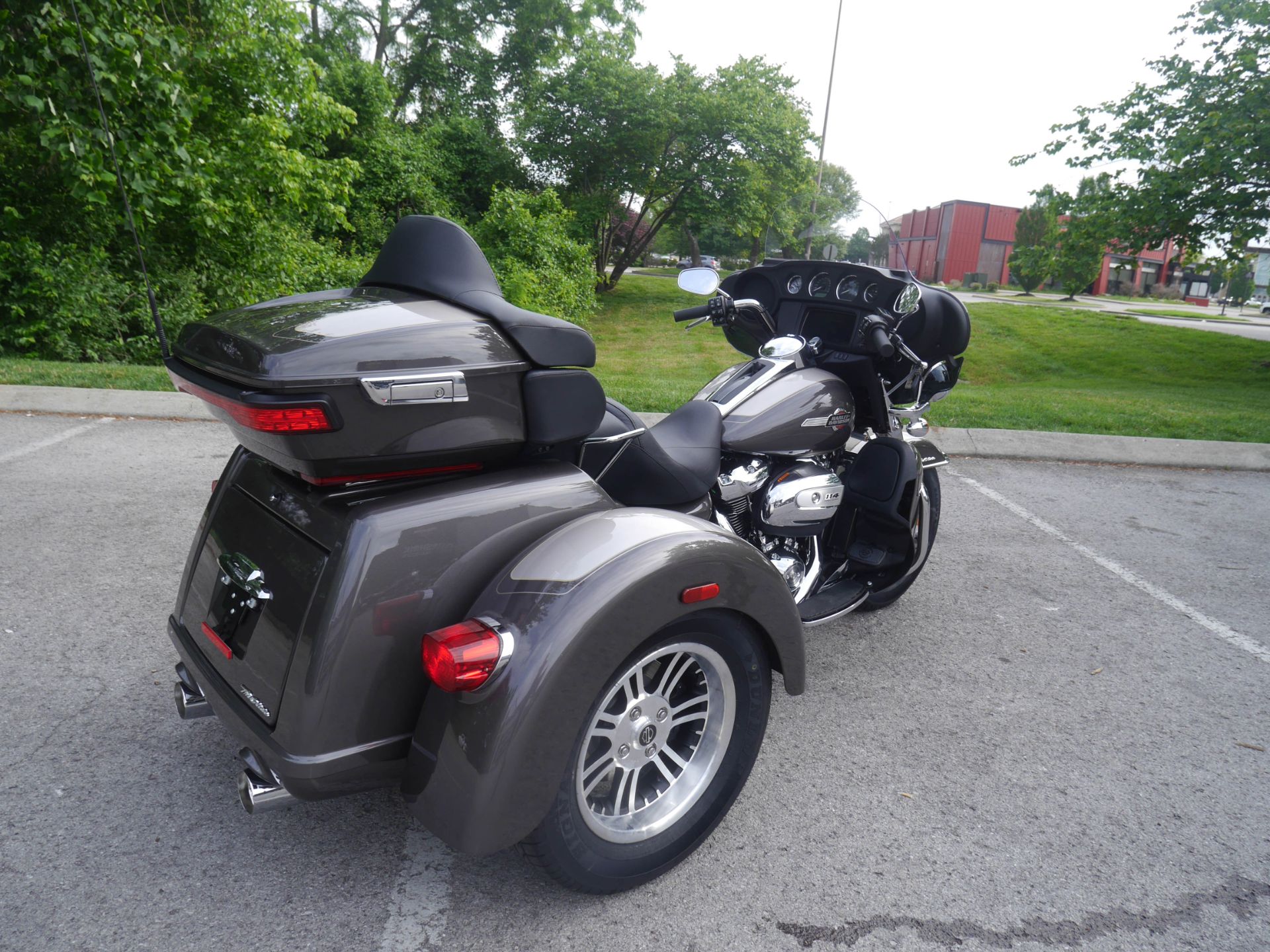 2023 Harley-Davidson Tri Glide® Ultra in Franklin, Tennessee - Photo 8