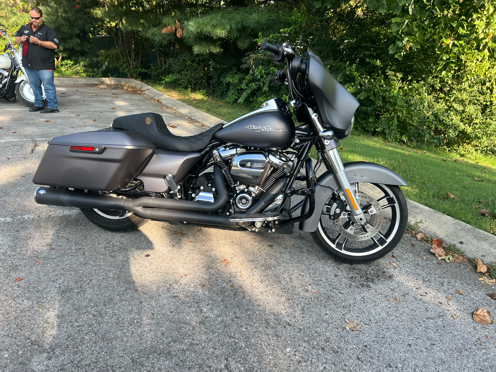 2017 Harley-Davidson Street Glide® Special in Franklin, Tennessee - Photo 6