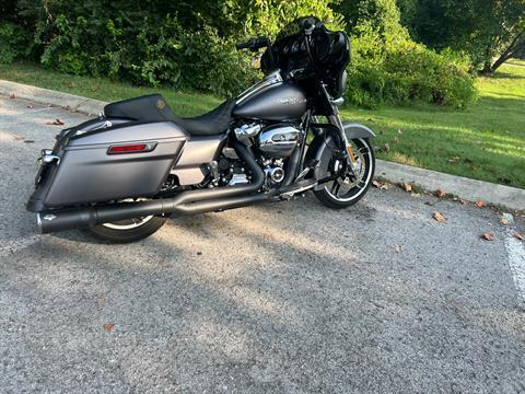 2017 Harley-Davidson Street Glide® Special in Franklin, Tennessee - Photo 10